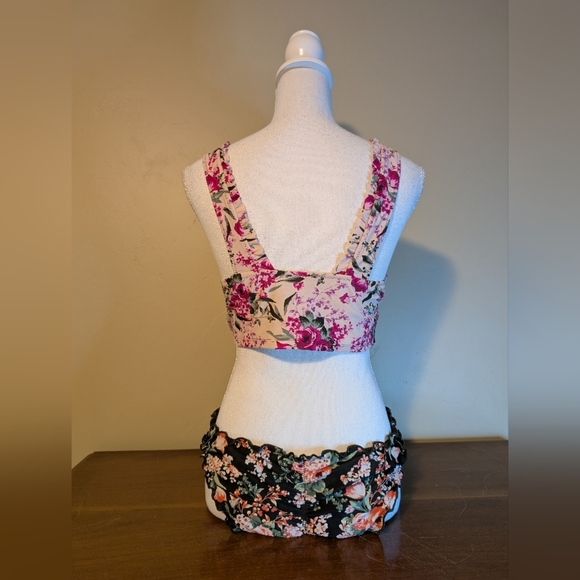 Mossimo Green Pink Floral Ruffle Bikini Top & Bottom - Picture 7 of 16